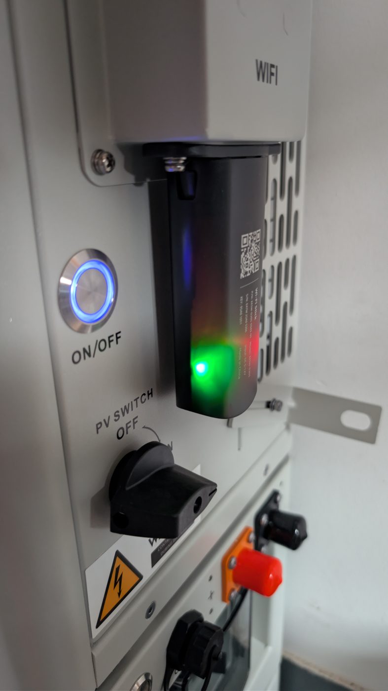 Inverter side, 19 Aug 08:48: ON/OFF ring lit, PV switch at ON
